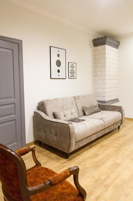 Apartment In The Center Of Odessa Exterior foto